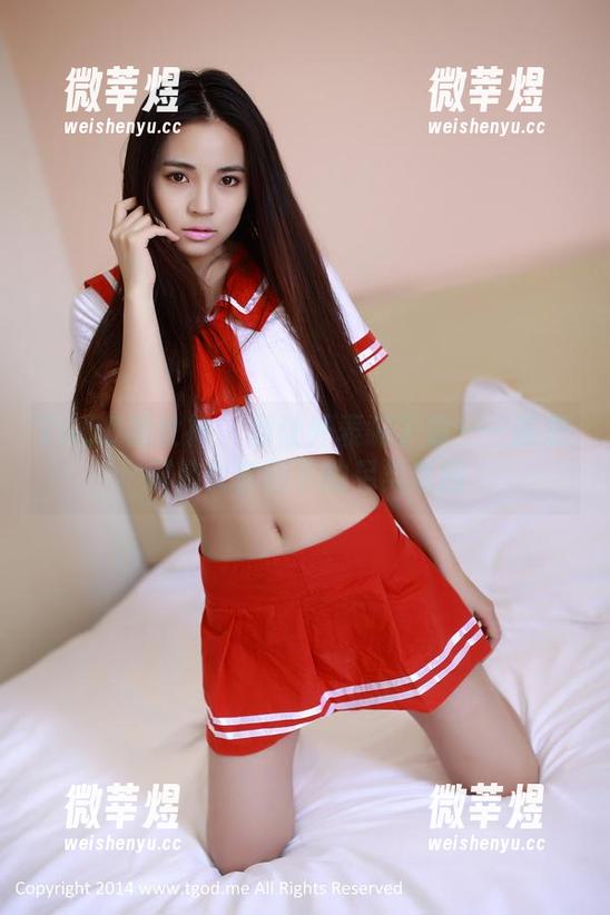 TGOD推女神 - 别让外表骗了你——陈思琪修女套图下的另类氛围