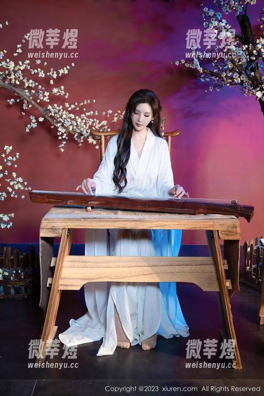 Xiuren秀人网-唐安诺 Xiuren秀人网 - 历史不是问题,原图里的唐安诺在修女世界里游荡