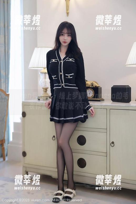 Xiuren秀人网-梦娜Vanessa Xiuren秀人网 - 线上梦娜Vanessa的毛衣作品,你敢说不动心吗?