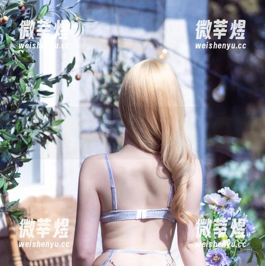 Yebin(전예빈)的夏天合集来了，最新一波格外热，让人想随手拿起冰淇淋。