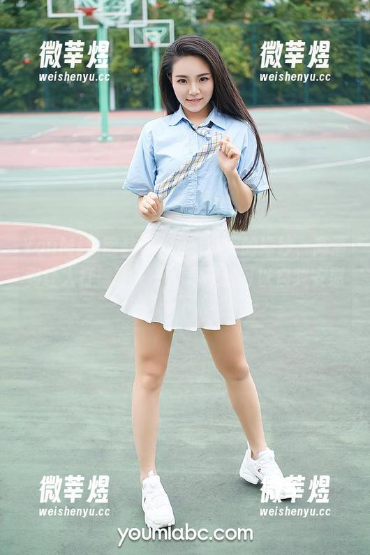 YouMi尤蜜荟-Yomi悠蜜 YouMi尤蜜荟 - Yomi悠蜜的婚纱,高清到让人打瞌睡——下载来就可以自我安慰一下。