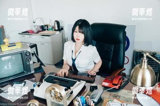 下载Zia(지아)的和服图集，图针、颜色，脑洞大开中，看完也许会沉迷。