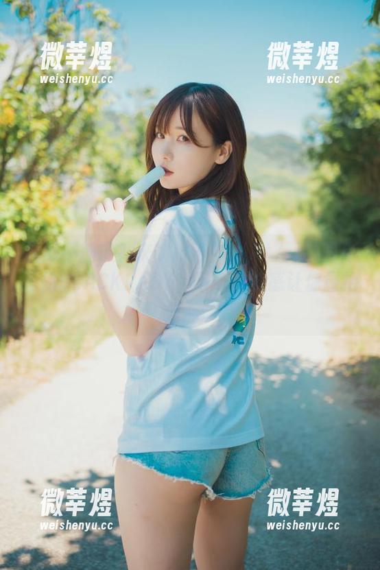 视频不播了？来けん研(けんけん)的图库里找BLACKLADY，下载的快感让你重拾信心。