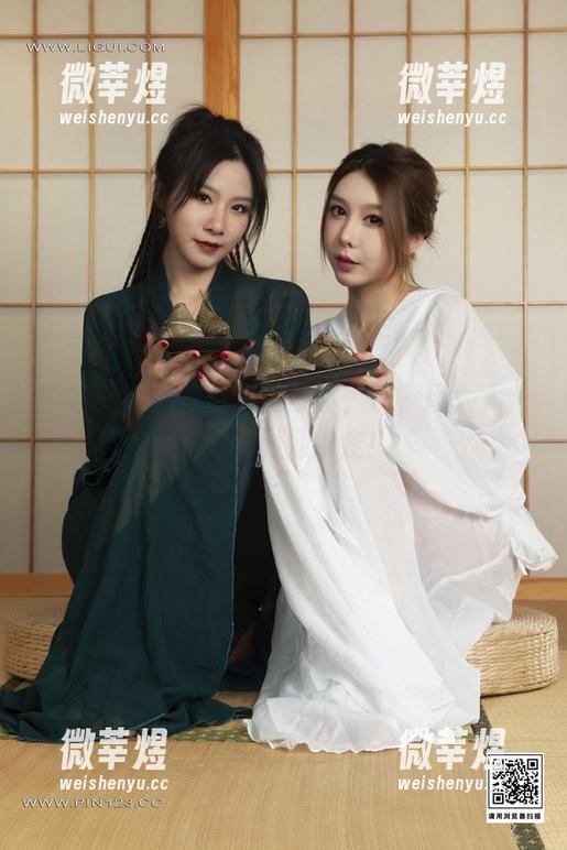 丽柜-英子 丽柜 - 英子直播海边写真,噢,风太大,别把摄影师吹走!