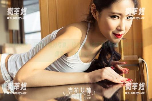 克拉女神-江琴 克拉女神 - 江琴的福利写真,这些内衣能不能穿着逛超市?随便想象一下就有意思。