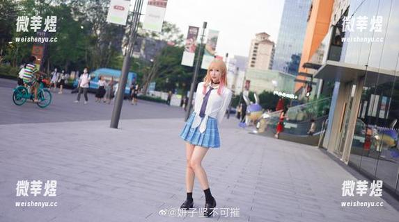 妍子坚不可摧 作品妍子坚不可摧:空姐,不就是把“小裙子”穿得名正言顺?
