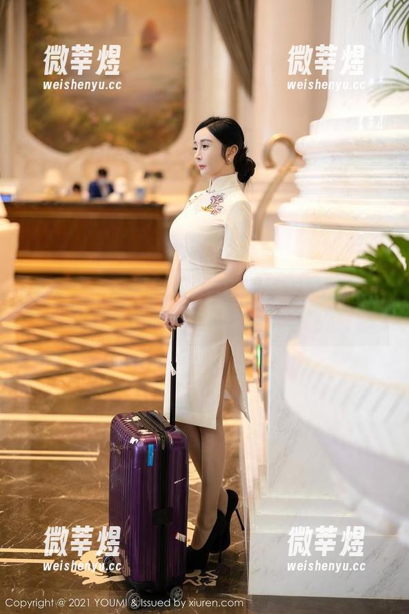 尤蜜荟-思淇Sukiiii 尤蜜荟 - 思淇Sukiiii的双马尾美图,难道这是打开仙女模式的钥匙吗?