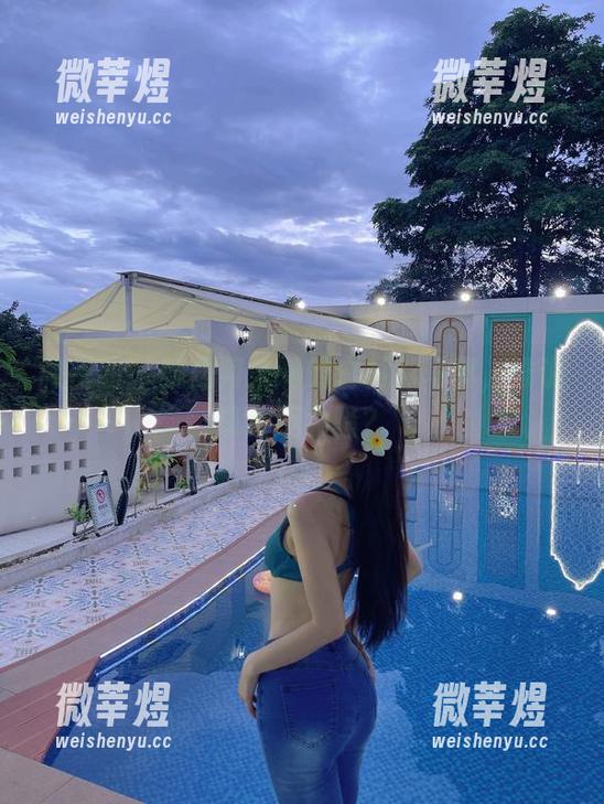 就是阿朱啊 微密圈 - 就是阿朱啊的白衬衫写真,谁说简约不会骚?
