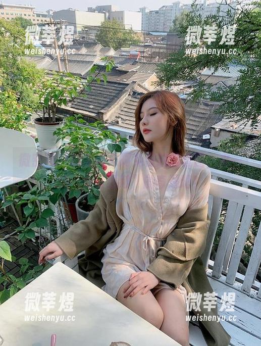 微密圈 - 就是阿朱啊免费晚烟套图，来一场“烟雾缥缈”的奇遇吧！