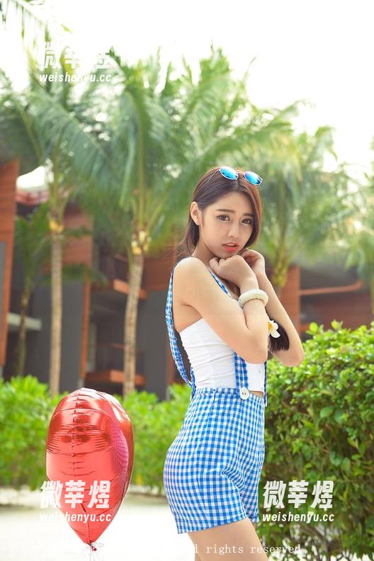 推女神-萌琪琪Lrene 推女神 - 短裙几何?萌琪琪Lrene的高清照片里藏着小玄机哟!