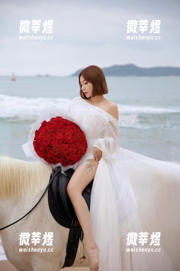 果儿Victoria 微密圈 - 细节决定成败,果儿Victoria的黑丝套装原图里藏着太多小心思,谁不想把它做成壁纸呢?