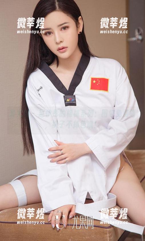 爱尤物-赵伊彤 爱尤物 - 赵伊彤的棉袜系列:图包免费领,袜子不掉色哦!
