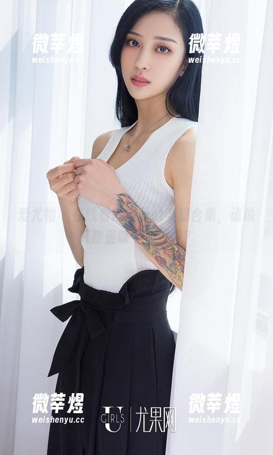 爱尤物-陈怡曼 爱尤物 - 在线看陈怡曼的美脚合集,谁说只膝盖以下不重要?
