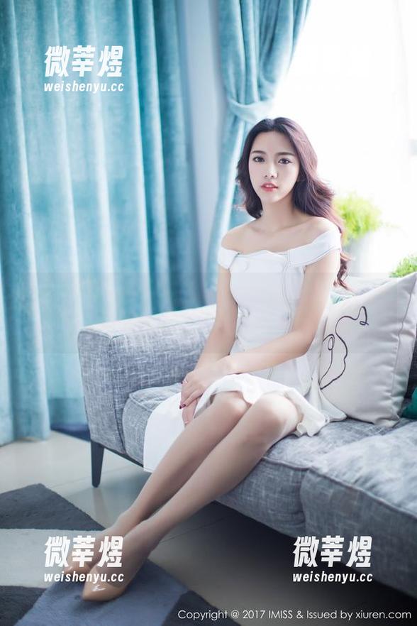 爱蜜社-小九月 爱蜜社 - 只想问问小九月,婚纱美图是怎么拍出这种效果的?