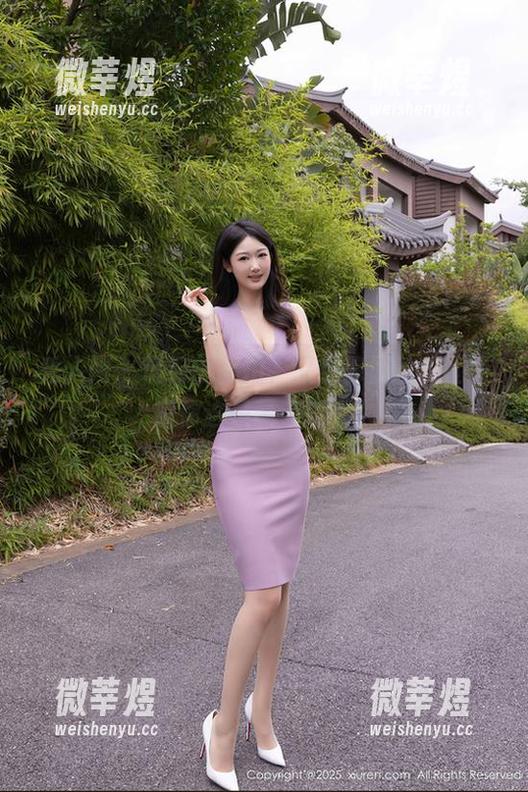 秀人网-区静瑶 秀人网 - 说好的私拍,又见裤里丝,区静瑶你这是要迷死人么