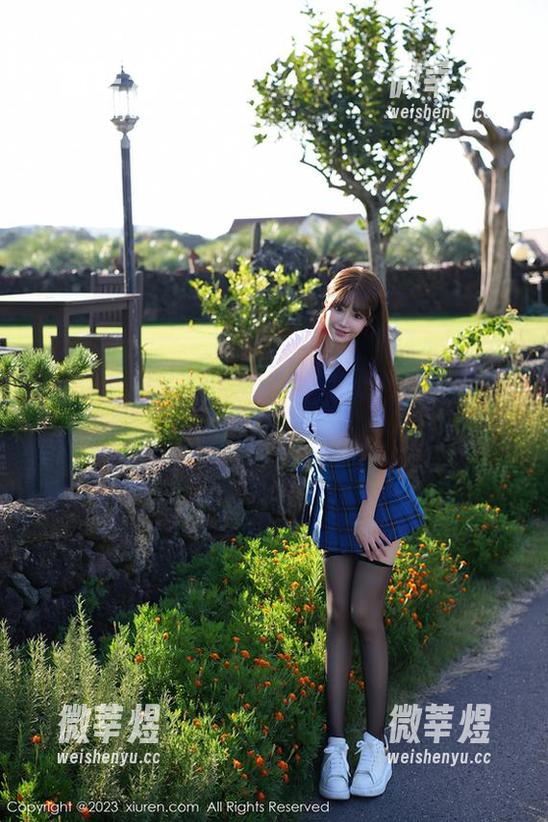 秀人网-周慕汐fairy 秀人网 - 周慕汐fairy的女友写真更新,看完我也好想成为被拍的那个!