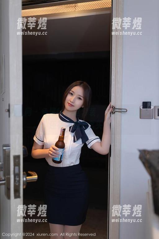 秀人网-鱼尾fish 秀人网 - 鱼尾fish这套装,写真背后居然还有这么多念头?