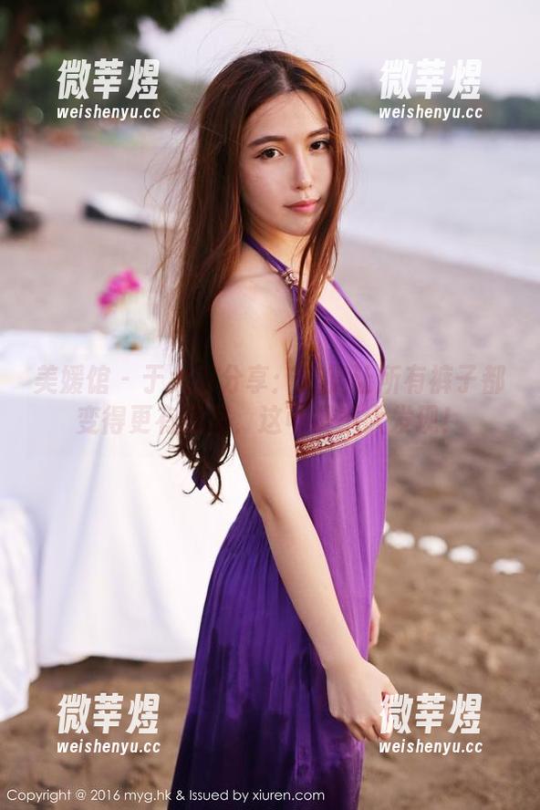 美媛馆-于大乔 美媛馆 - 于大乔分享:美腿让所有裤子都变得更有意思,这可是重大发现!
