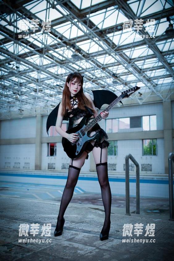 翎柒菜菜 写真集篇:翎柒菜菜的“吾妻”,小心别被迷住哦!