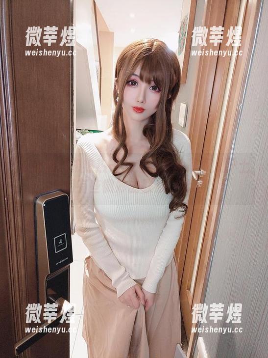 肉扣热热子 总觉得肉扣热热子的定制和透明双人护士之间有些微妙的联系,哈哈!