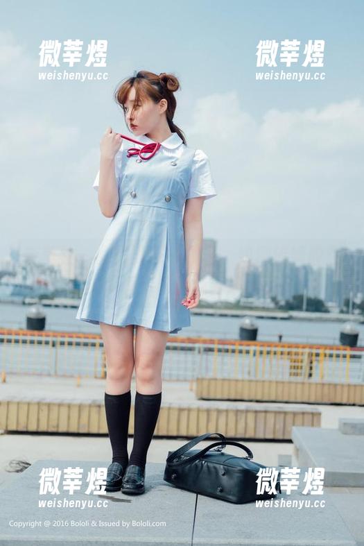 菠萝社-柳侑绮 菠萝社 - 女性梨花一枝春,如柳侑绮般温柔的写真资源恰似春风拂面。