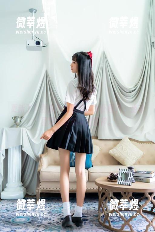 更新了！西瓜少女的蓝白女仆图片，坐等围观谁对她发射眼神。