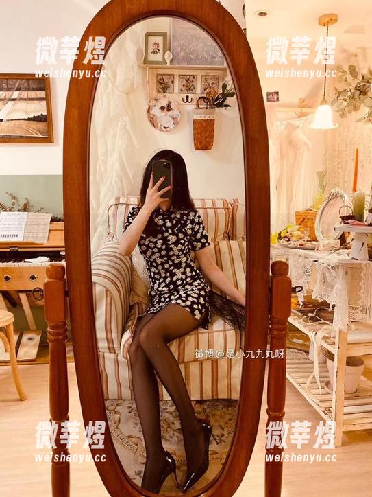 微密圈 - 扔掉做作，软妹小九九的图包：真实的美足合集直击心底